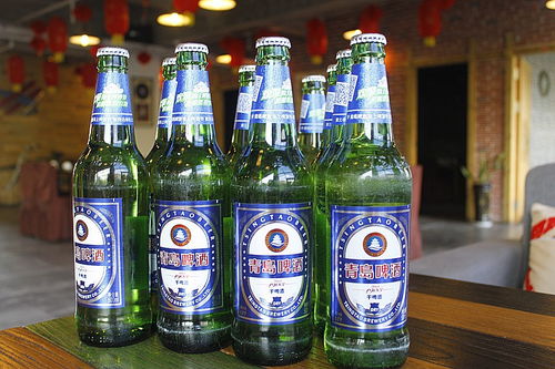 連續(xù)11天1元喝青島啤酒，7折吃燒烤！喝酒擼串就去這家店，劃算還能嘗青島藍(lán)莓酒